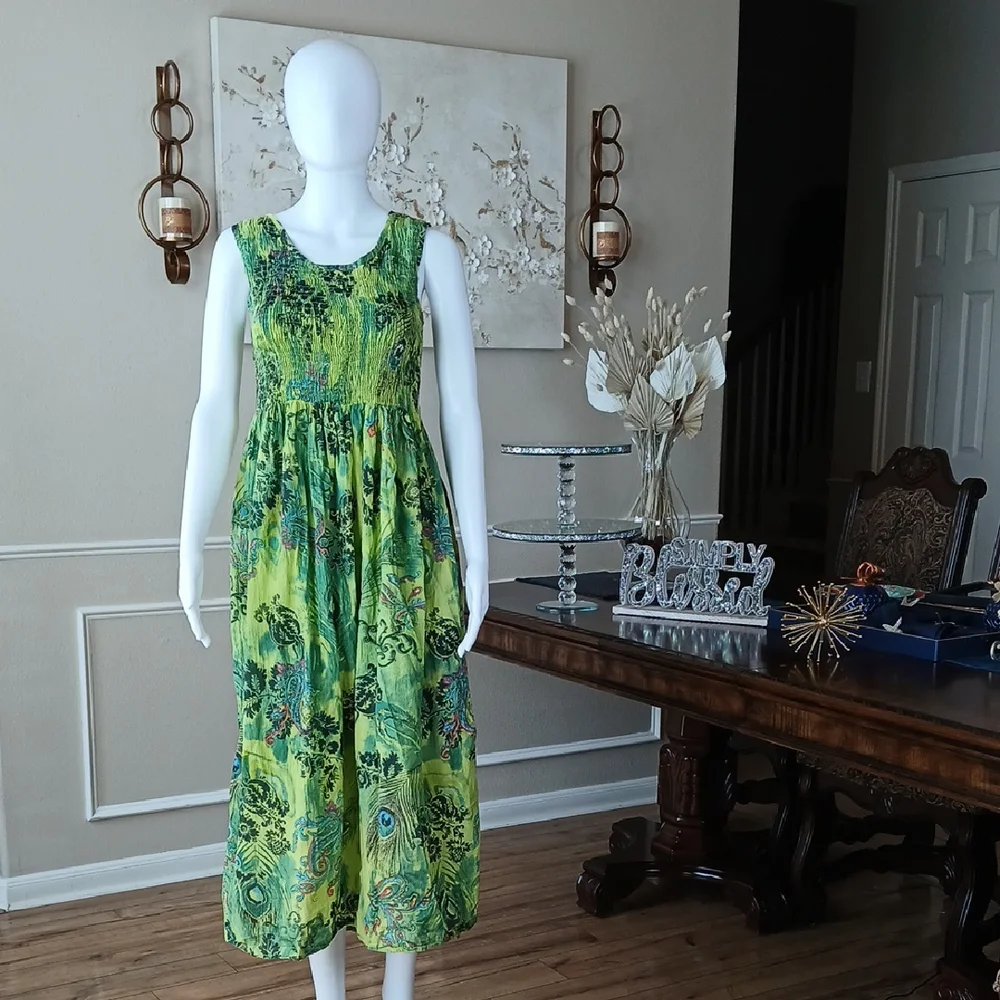 Women's Green Tropical Print Sleeveless Cotton Summer Dress By Hanna Small
